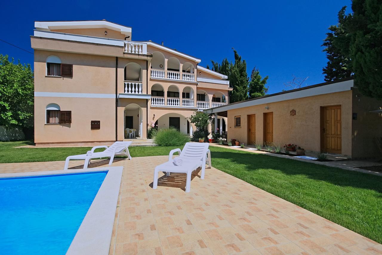 Sun Palace Residence Премантура Екстериор снимка