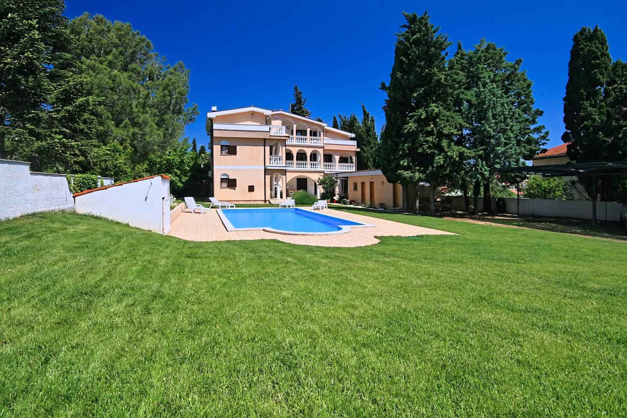 Sun Palace Residence Премантура Екстериор снимка